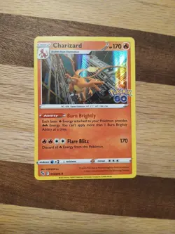 Charizard 010/078 Pokemon GO Holo - Image 2