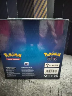 Dragonite VSTAR Pokemon GO Premier Deck Holder Collection - POKEMON TCG - Image 2