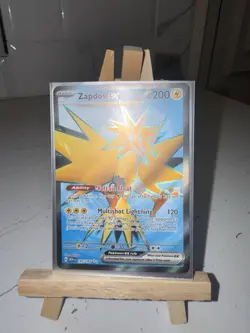 Zapdos EX 192/165 Scarlet Violet 151 Ultra Rare Card Near Mint Condition - Image 1