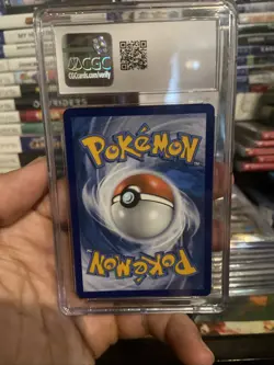 Vaporeon V SWSH181 SWSH: Sword & Shield Promo Cards Holo CGC 10 - Image 5