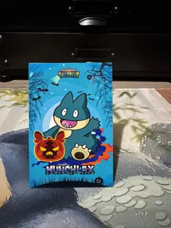 NM Munchlax Halloween Card Database Cracked Ice Holo Peru NON TCG Pokemon - Image 1