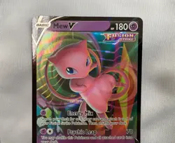 Pokemon TCG Mew V 113/264 Holo Ultra Rare Fusion Strike Set - Image 2