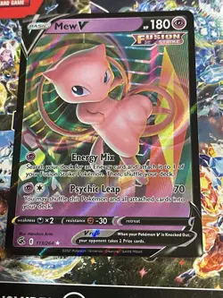 Pokemon TCG - Mew V - SWSH08: Fusion Strike - 113/264 - NM - Image 3