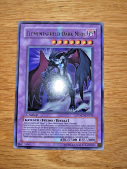 Elementar-HELD Dark Neos POTD-DE033 1.Auflage Ultra Rare Deutsch YUGIOH - Image 1