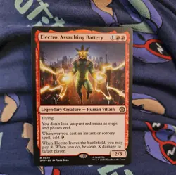 MTG Electro, Assaulting Battery Rare Marvel's Spider-Man - Image 1