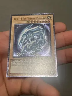 Blues Eyes White Dragon Op28 Ultimate Rare Heavy Stamp - Image 4