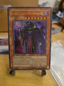 Yugioh! Dark Eradicator Warlock SD6-EN001 Ultra 1st Edition - Image 1