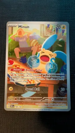 Minun 194/182 SV04 Paradox Rift Illus Rare Full Art Holo - Image 1