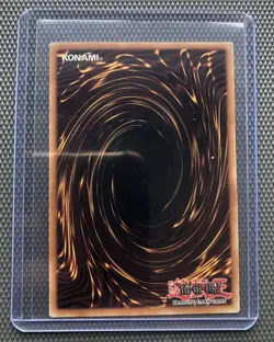 Yugioh - Blue-Eyes White Dragon SKE-001 Super Rare LP - Image 2