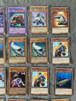 Yu-Gi-Oh! Bundle Of Cards 20+ Cards 1996 -HP/MP condition - Image 3