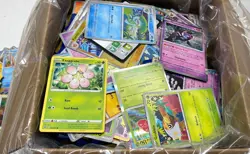 Pokemon Trading Card Lot Mixed Eras Mixed Brands Approx 1000+ Cards 7 Lbs - Image 4