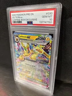 2025 Pokemon Pre en #030 Jolteon ex Surprise Box Exclusive PSA 10 - Image 2