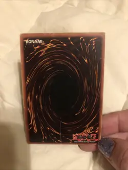 Yu-Gi-Oh! TCG Dark Magician Yugi SDY-006 Unlimited Ultra Rare - Image 2