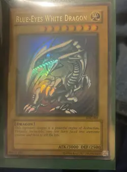 Yu-Gi-Oh! Blue-Eyes White Dragon SDK-001 Ultra Rare Holo Unlimited Konami 1996 - Image 3