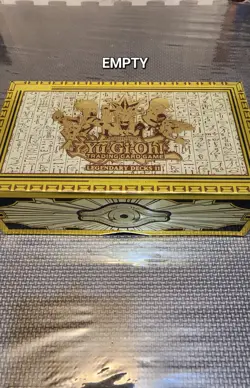 Empty Yu-Gi-Oh! Legendary Decks 2 Box, Random Mix Lot +2HOLOS +3RARES +15COMMONS - Image 2