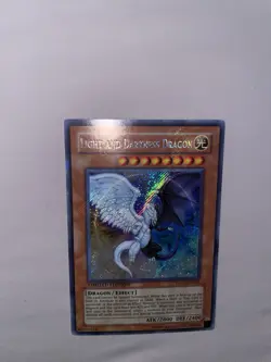 Light and Darkness Dragon - YG01-EN001 - Limited Edition - Secret Rare - VLP - Image 4