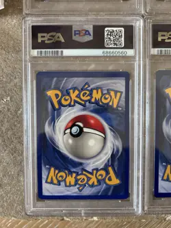 1999 Pokemon 1st Edition Shadowless Bulbasaur 44/102 Base Set PSA 9 Mint - Image 2