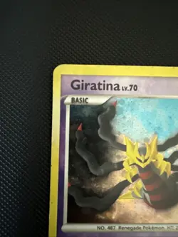 Pokemon TCG: Giratina Holo Rare (Platinum) 28/127 - Image 3