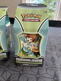 Pokemon TCG: Professor Juniper Premium Tournament Collection Box 820650818998 - Image 1