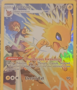 The Pokemon Company Jolteon Ultra Rare Holo TG04/TG30 Swsh09 100 HP - Image 1