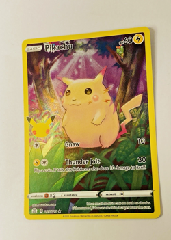 Pokemon TCG Celebrations Pikachu Holo Card 005/025 25th Anniversary - Image 1