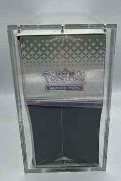 Pokemon TCG Prismatische Entwicklungen TopTrainerBox Deutsch OVP + Acryl-Case - Image 5
