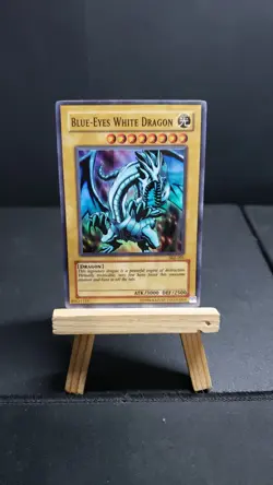 blue eyes white dragon SKE-001 Foil Yugioh Trading Card TCG - Image 1