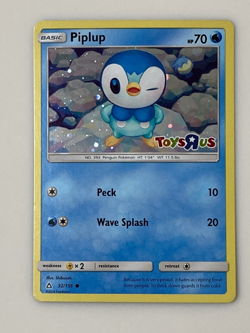 Pokemon Piplup Foil Card #32/156 Toys R Us 2018 Promo Not Played - Curve/Bow - Image 3