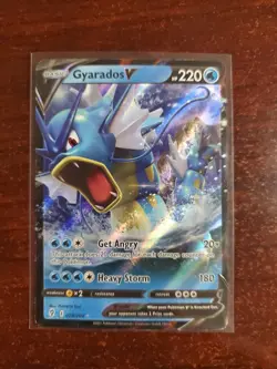 Gyarados V 028/203 Evolving Skies Ultra Rare Pokemon TCG Card - Image 1