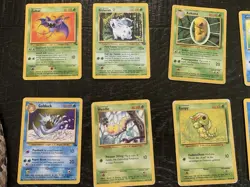 Vintage Pokemon Card Lot LP/MP/DMG 32 Cards - Image 4