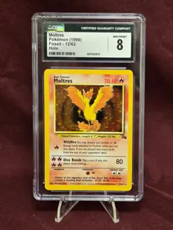 VINTAGE Pokemon TCG CGC 8 NM/MINT Moltres 12/62 Fossil Holo - Image 1