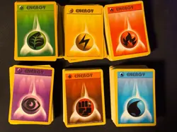 227 x Bulk Pokemon Vintage Energy Base Set, Shadowless, Base Set 2 etc (LP-HP) - Image 1