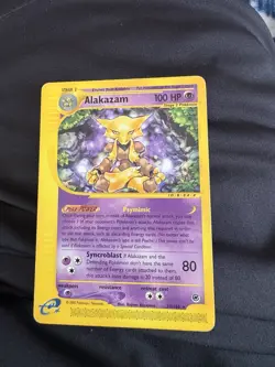 2002 Pokemon TCG Expedition Base Set Alakazam Non-Holo Rare Card 33/165 - Image 1