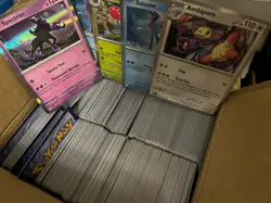 Pokemon TCG English Bulk Cards 800+ Common/uncommon/holo Mixed set - Image 1