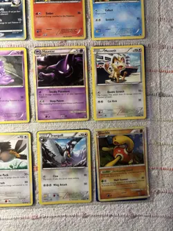 Pokemon TCG 18 Card Lot 2010 Darumaka Floatzel Cubchoo Holo Regular English - Image 4