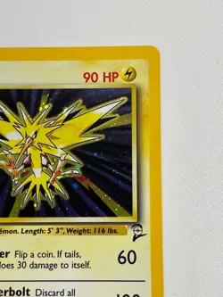 * Zapdos Holo 20/130 Base Set 2 Rare Pokemon Card Vintage WOTC LP/NM - Image 3