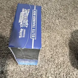 Pokemon TCG Battle Styles Elite Trainer Box Urshifu English 2021 - Image 3