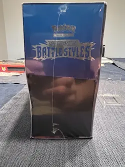 Sealed Pokemon Sword & Shield Battle Styles Elite Trainer Box Blue New - Image 3