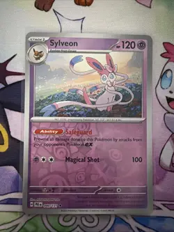 Pokemon - Sylveon - 040/131 - Reverse Holo Rare - Prismatic Evolutions - NM/M - Image 1