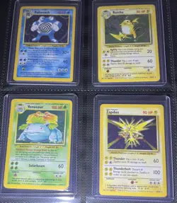 Complete 1999 Pokemon Base Set 102/102 WOTC Charizard Blastoise Venusaur Binder - Image 4