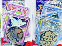 POKEMON TCG TEMPORAL FORCES PREMIUM CHECKLANE BLISTER PACK X2 TOGEPI & FRIGIBAX - Image 1