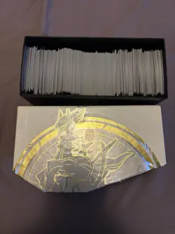 Pokemon card lot 600+ No Foils Commons/Uncommons Mixed set - Image 1
