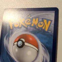 Pokemon Celebi 009/185 SWSH04 Vivid Voltage Amazing Rare Holo 60 HP 2020 - Image 3