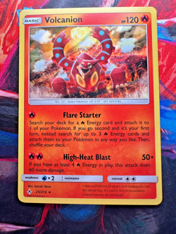 Volcanion 25/214 Sm-Unbroken Bonds Holo - Near Mint - Pokemon - Image 1