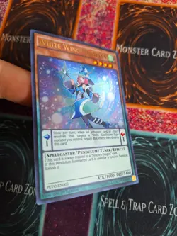 Yu-Gi-Oh! White Wing Magician Pendulum Evolution PEVO-EN005 Ultra Rare 1st Ed NM - Image 2