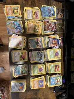 MASSIVE POKEMON COLLECTION Over 1000 Cards! Vintage And New GREAT FOR KIDS!!!!! - Image 4