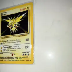 Wizards of the Coast Zapdos 16/102 Base Set Holo Rare 1999 English 90 HP - Image 5