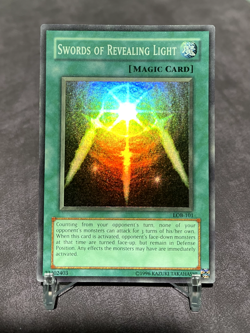Yu-Gi-Oh! Swords of Revealing Light Original LOB-101 Unlimited Super Rare LP - Image 1