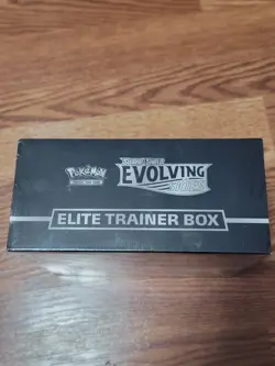 Pokemon Sword & Shield Evolving Skies Elite Trainer Box Sealed ETB - Image 5