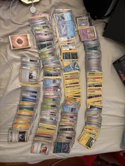 TCG Pokemon Bulk Energy Trainers English and Japanese Pokemon Cards NM/M Lot - Image 1